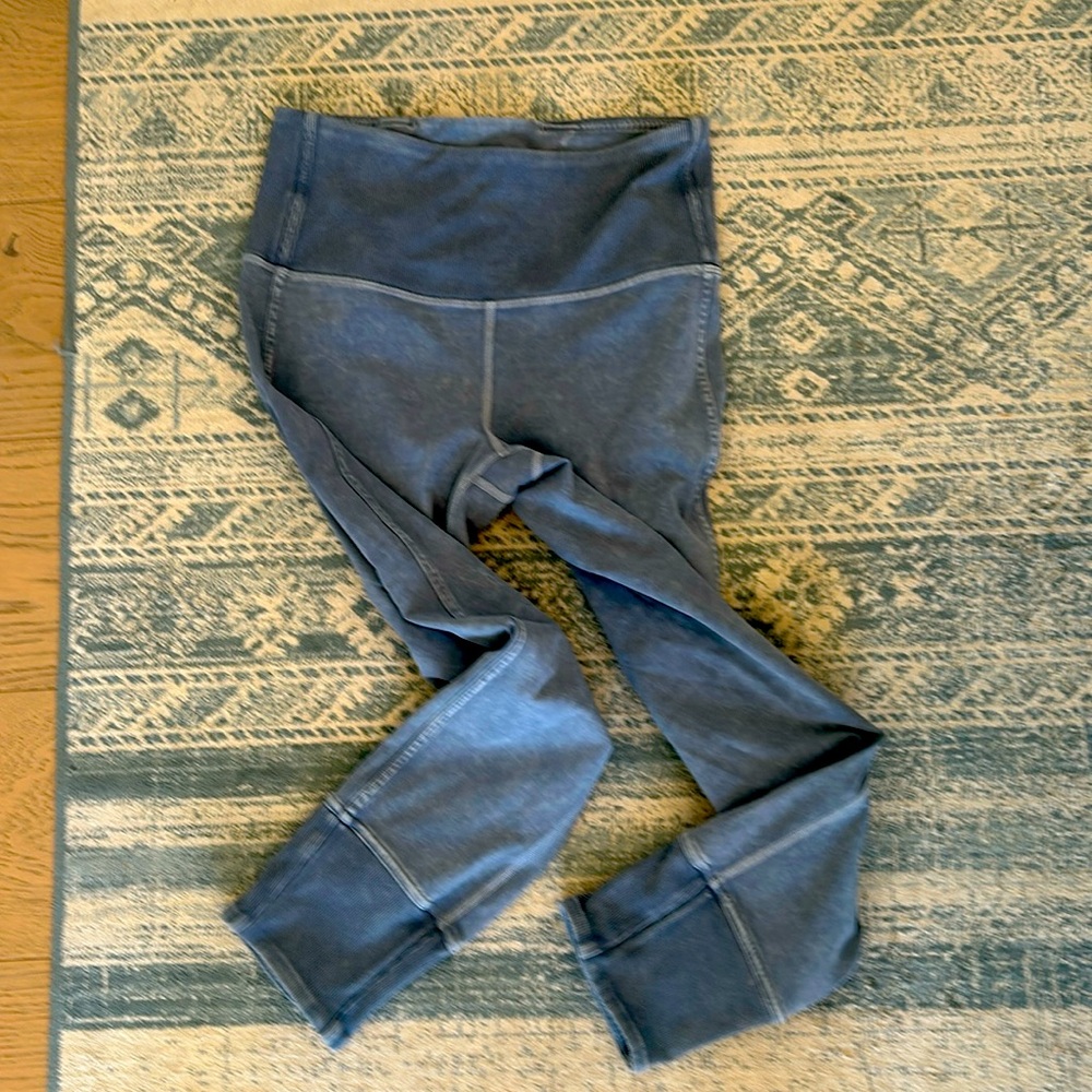 Vintage Lululemon ribbed leggings